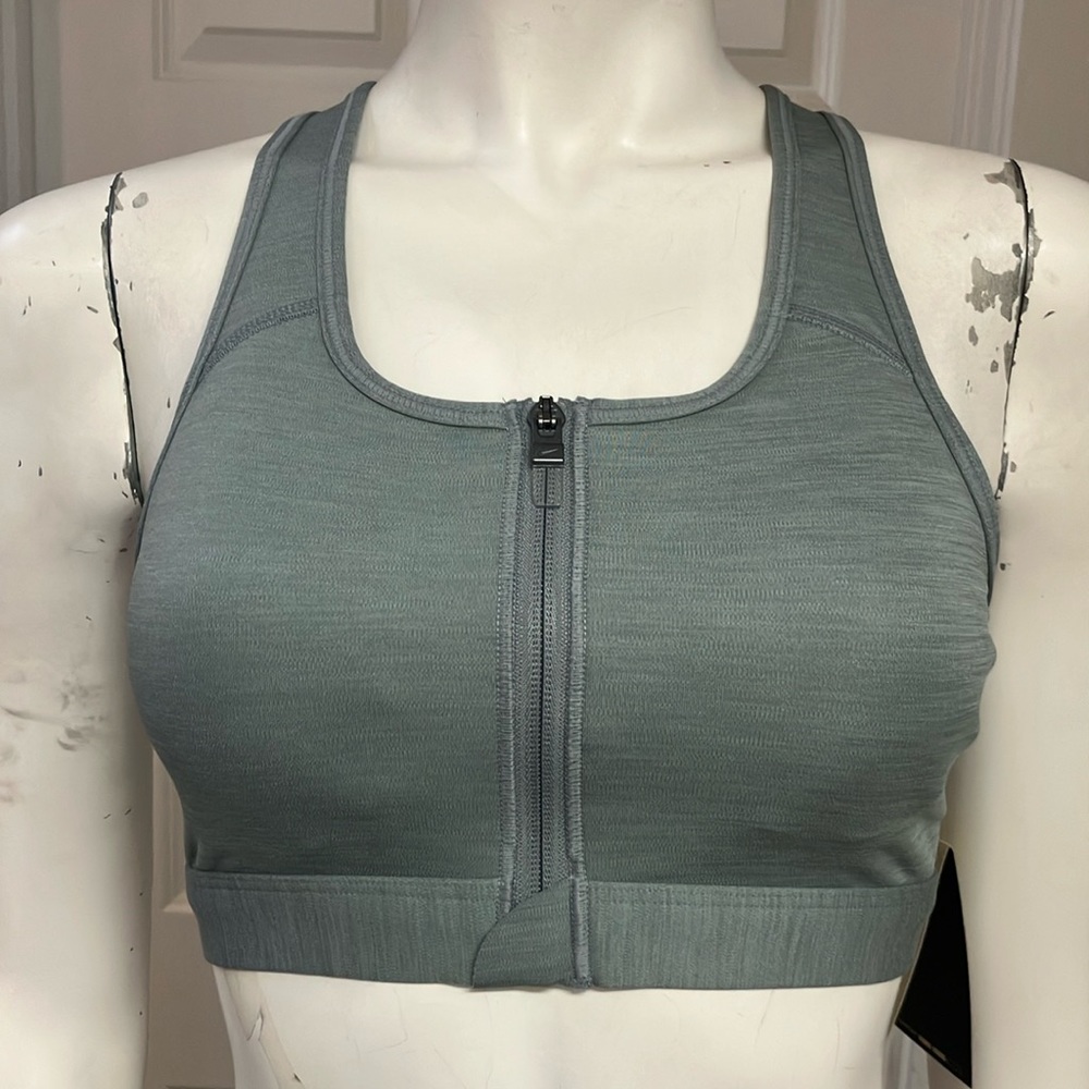 Nike Athletic/Athleisure Sports Bra, NWT!